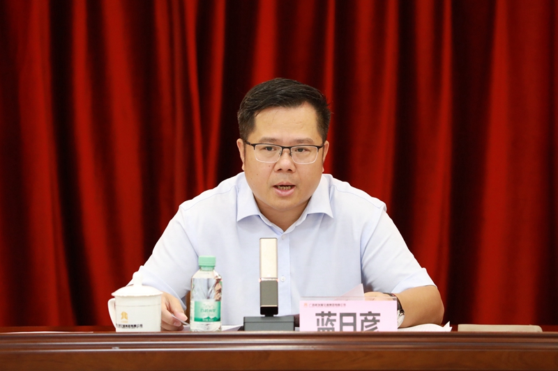 3.藍日彥講話.JPG